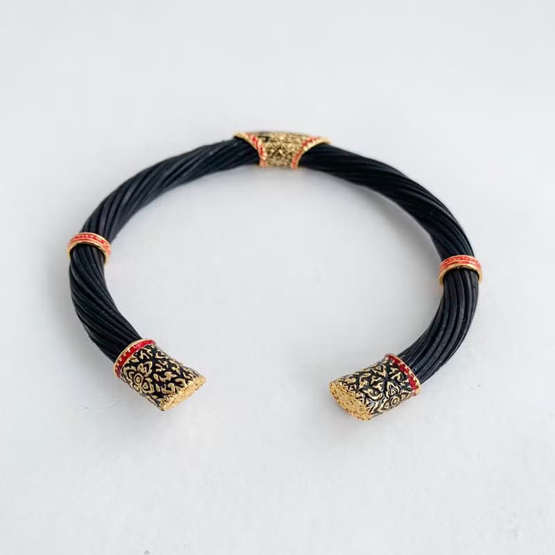 Black Body Real Elephant Tail Hair Bangle Silver Enamelled Sukhothai Free Size