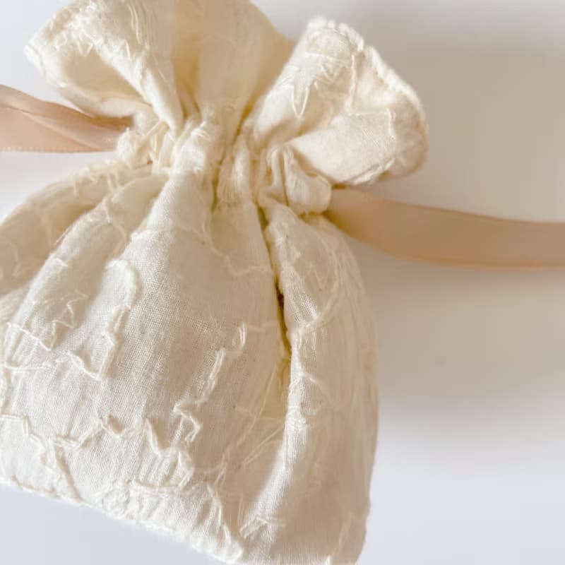 奶油花束 日系 可愛 米黃 10*10迷你束口袋 ggoomstudio