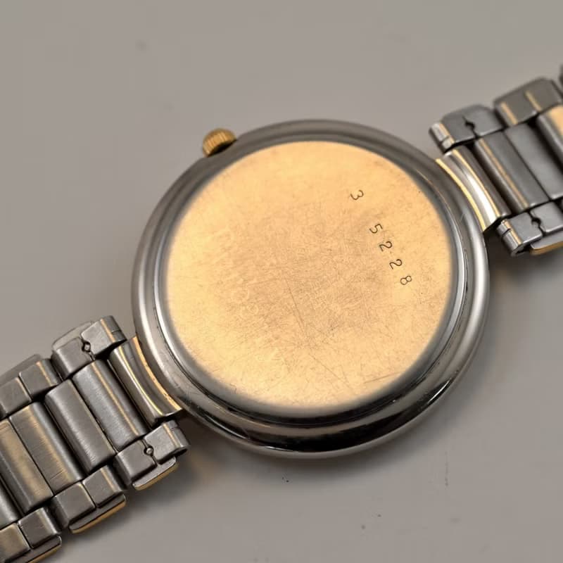 BURBERRYS バーバリー メンズ腕時計 クォーツ ホワイト ローマン文字盤  SWISS MADE 34mm径 Ref.8000  手錶 古董錶