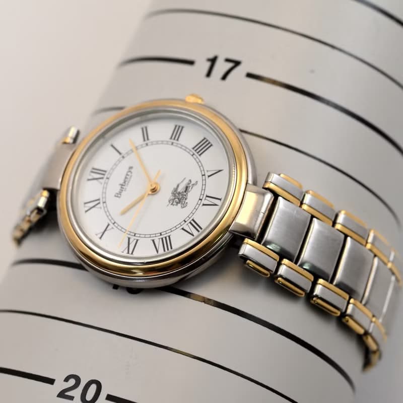 BURBERRYS バーバリー メンズ腕時計 クォーツ ホワイト ローマン文字盤  SWISS MADE 34mm径 Ref.8000  手錶 古董錶