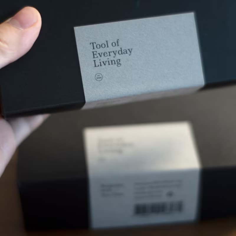 【HMM禮盒】交換禮物隨身書寫禮盒 - 義大利半植鞣筆套/霧黑