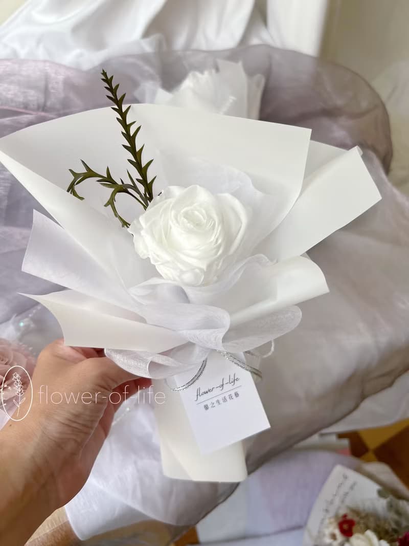 【flower-of-life】純潔之愛 永生白玫瑰花束 日常花束 韓系花束
