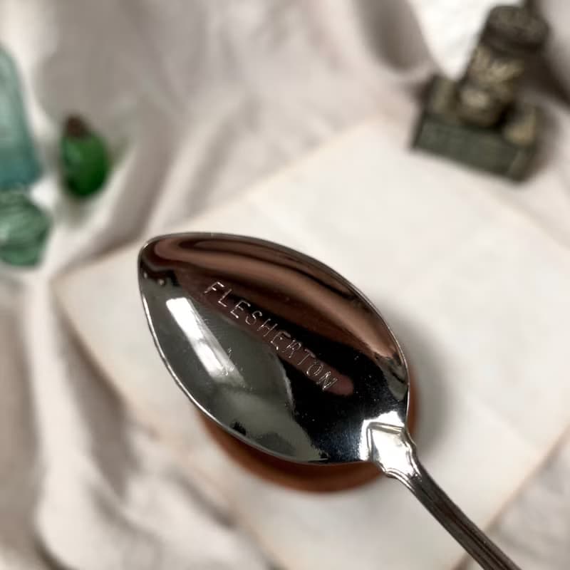 早期加拿大小鎮Flesherton松鼠圖案琺瑯徽章紀念湯匙