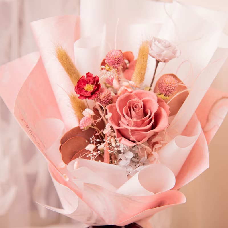 【草莓牛奶】乾燥花 永生花花束 小花束 / 生日 告白 情人節