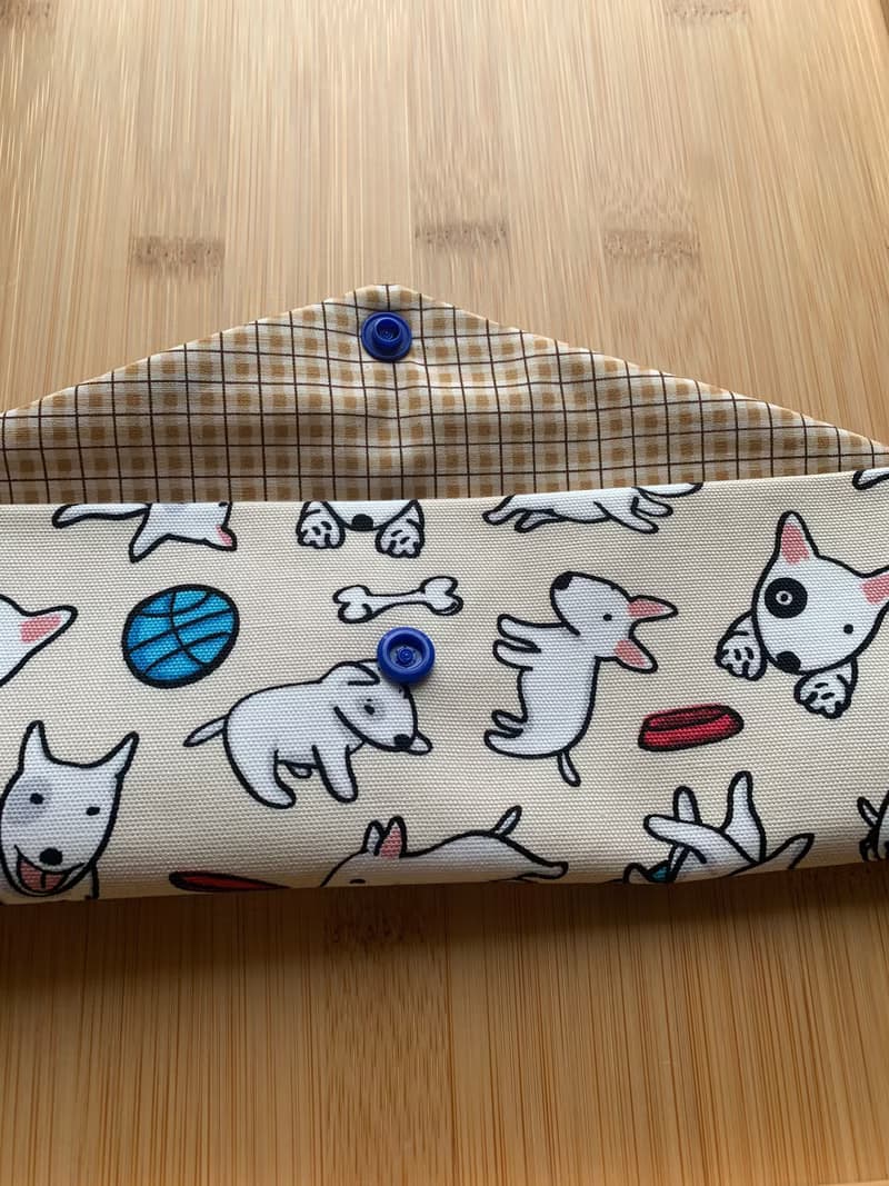 文青風環保筷袋 家有Q狗兒 米白底 手作餐具袋.交換禮物.