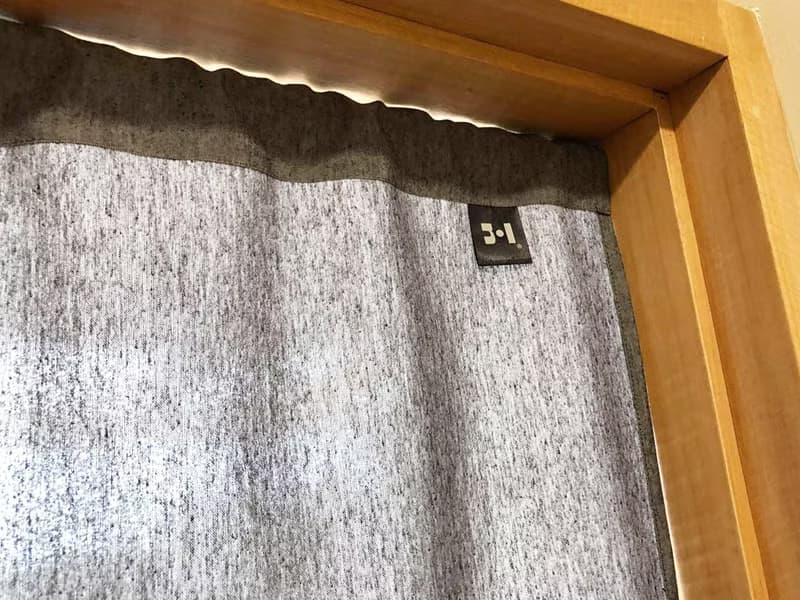 蝶 - 有機棉絹印灰色日式中門簾 Organic Cotton