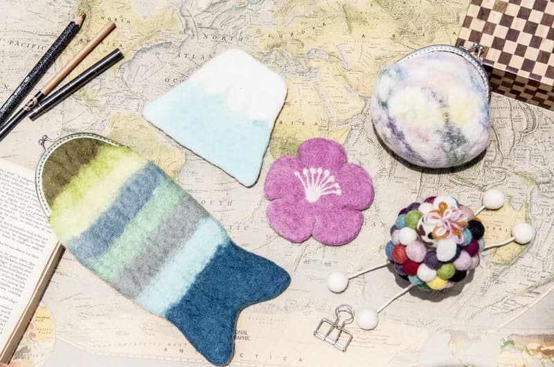 羊毛氈手機袋/iphone手機套/android手機套/動物手機包-彩虹魚兒