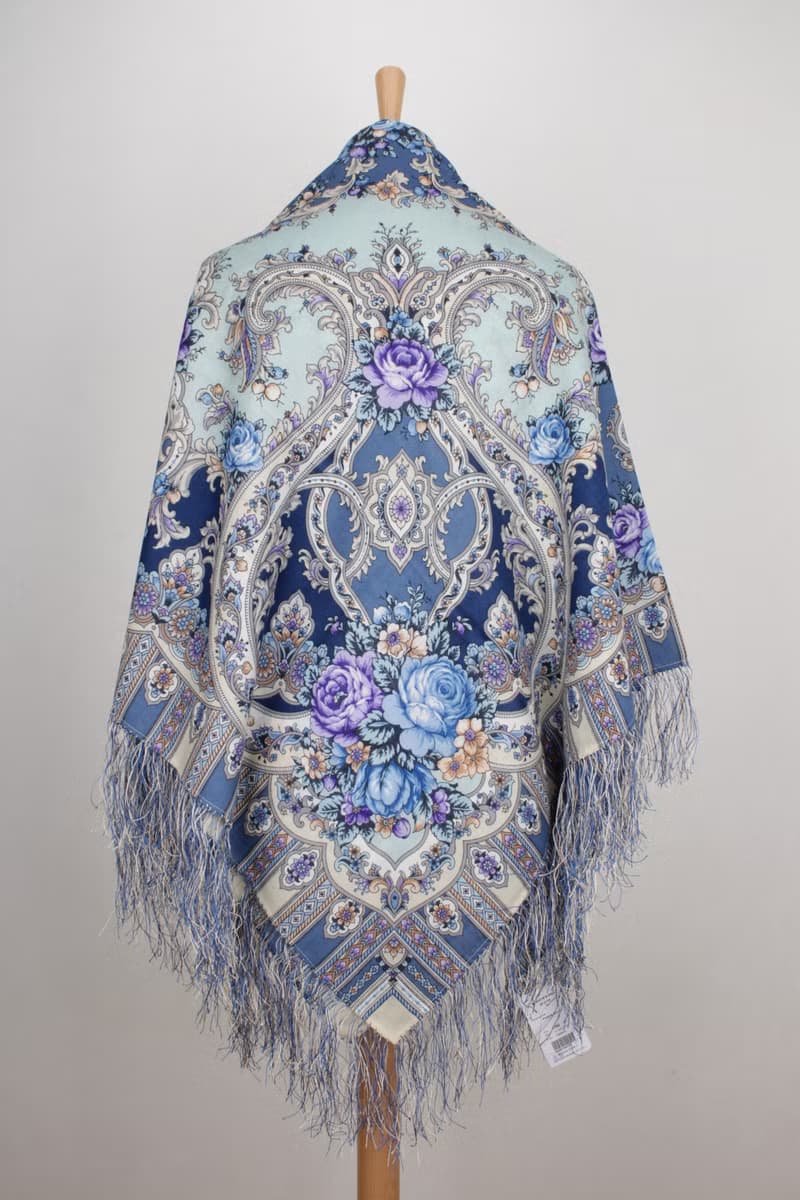 Pavlovo Posad Russian Shawl 100% Wool Scarf 125x125 cm Wrap Silk Fringe 1782-61