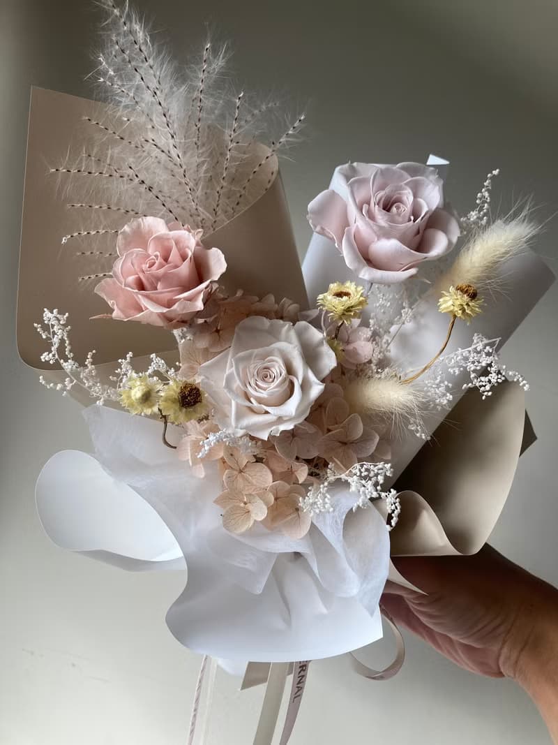 奶茶風永生花束-情人節/520/七夕/生日紀念日禮物/永生玫瑰花束