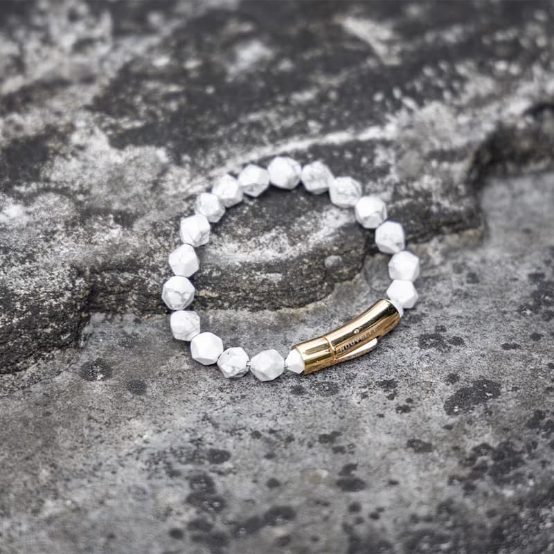 【NOUVELLE】SnapEase | 切角白松石手鏈