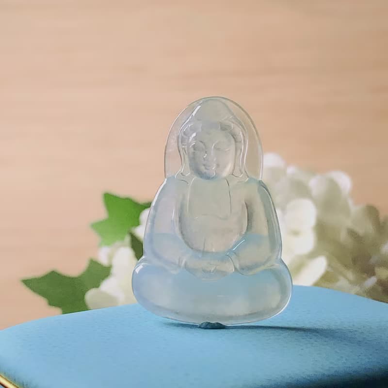 玻璃種翡翠觀音菩薩| 天然緬甸玉翡翠A貨 | 送禮