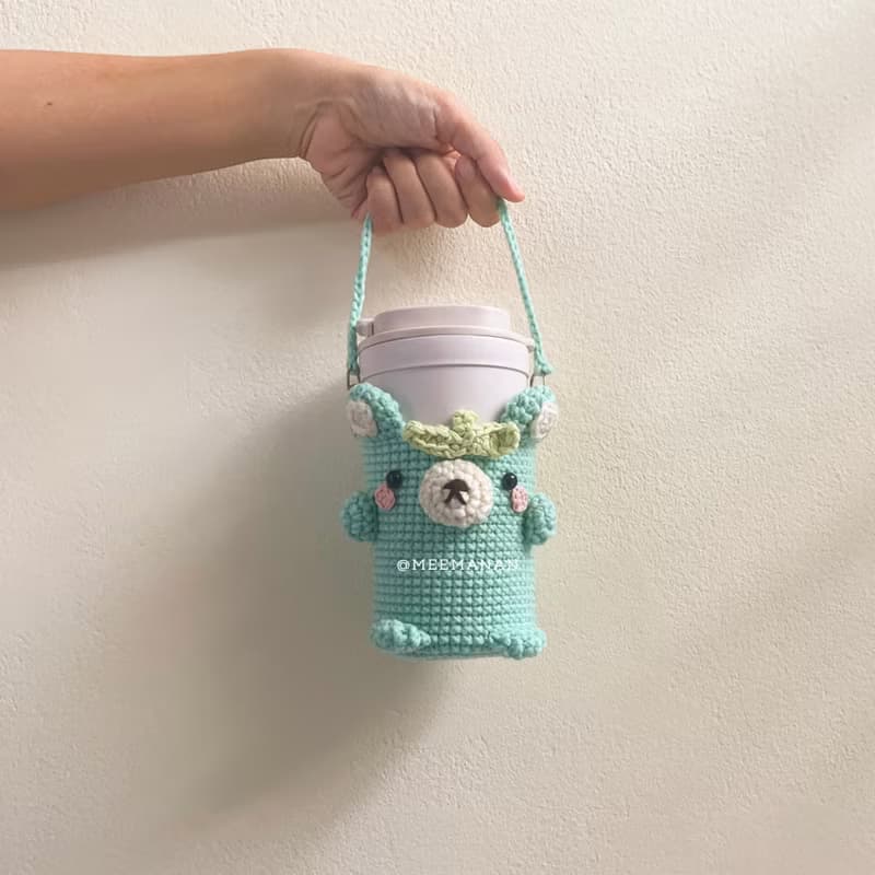 Green Bear Coffee Sleeve 16 oz | Cute Crochet Cozy for Iced Drinks