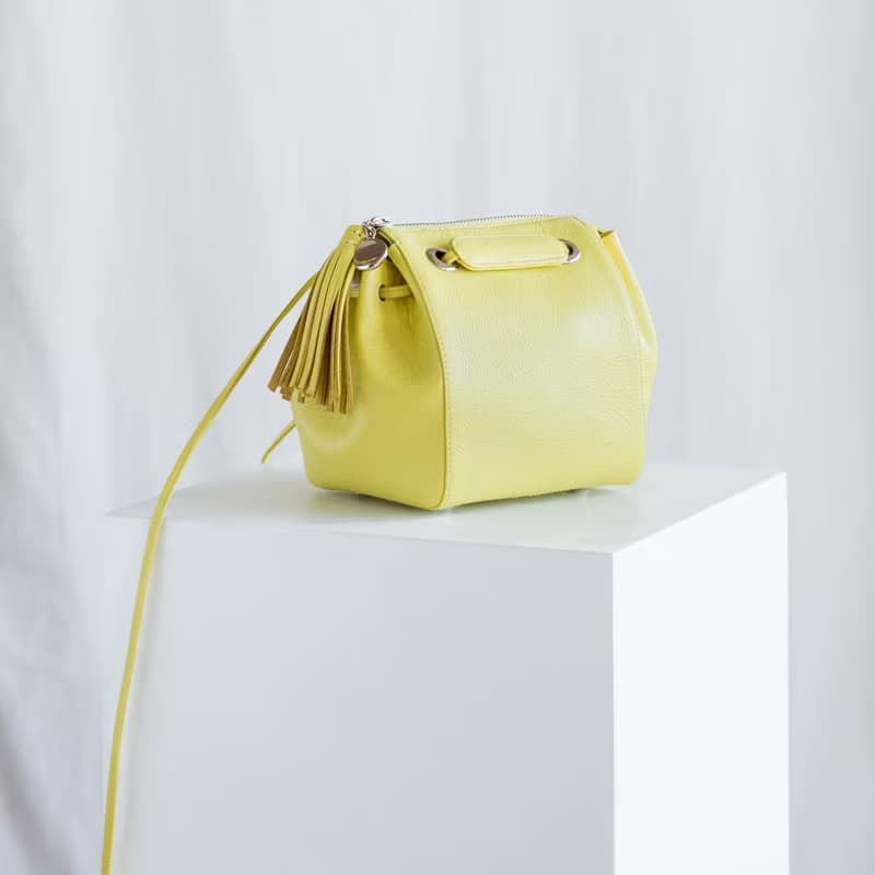 CUDDLE BAG - LEATHER CROSS BODY/HANDBAGS-YELLOW