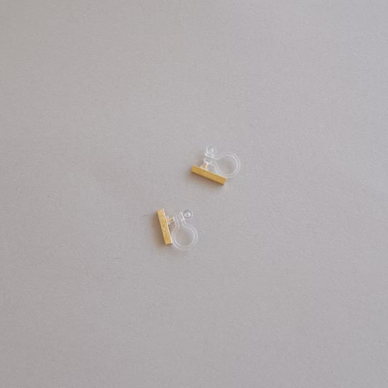 スティックシンプルピアス / イヤリングクリップ