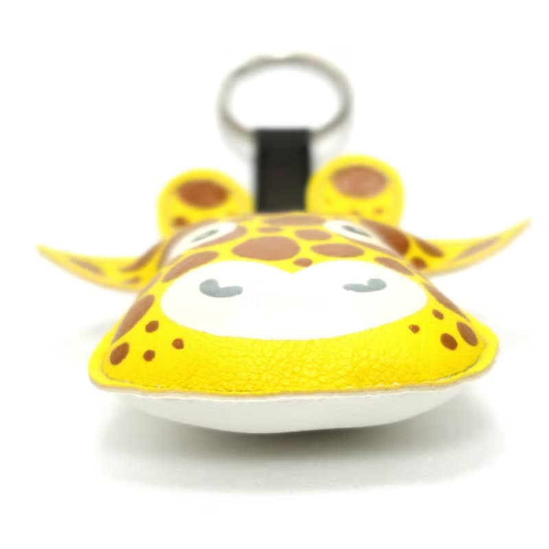 【雙11折扣】Giraffe keychain, gift for animal lovers add charm to your bag.