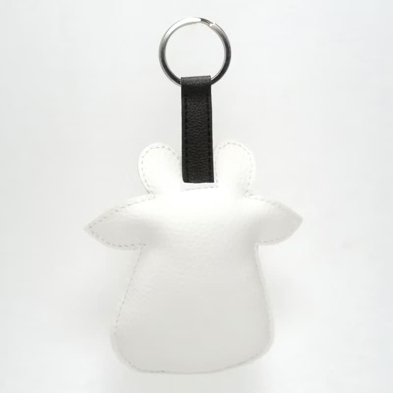【雙11折扣】Giraffe keychain, gift for animal lovers add charm to your bag.