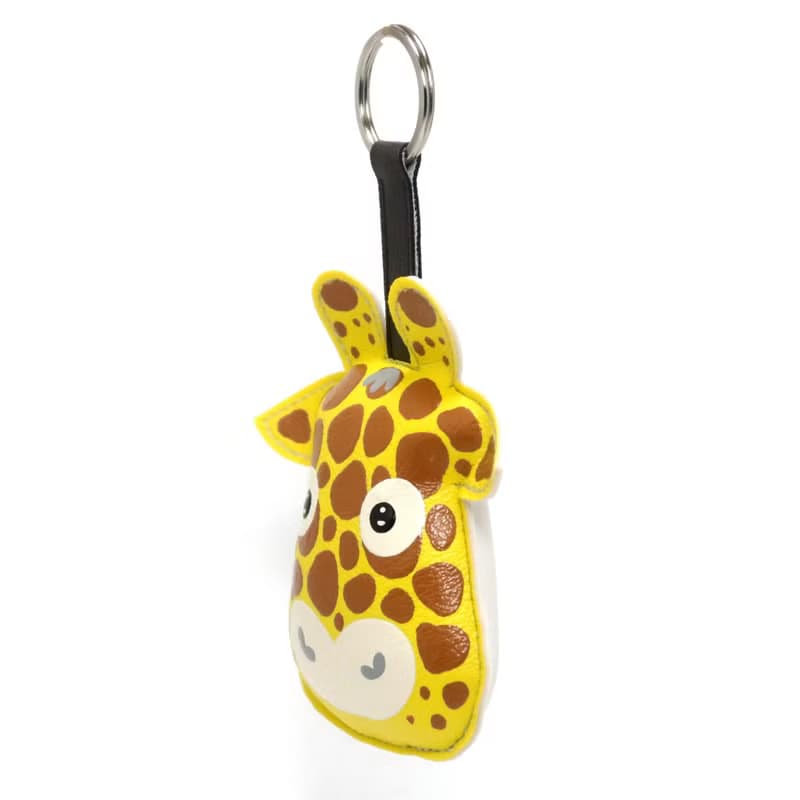 【雙11折扣】Giraffe keychain, gift for animal lovers add charm to your bag.