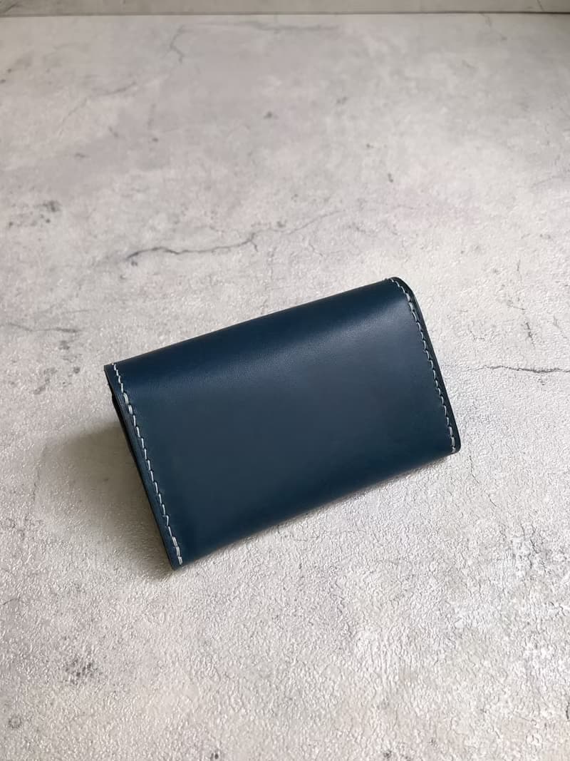 真皮皮革 經典款信封包名片夾 卡片 零錢包  (暗釦款)  情人節