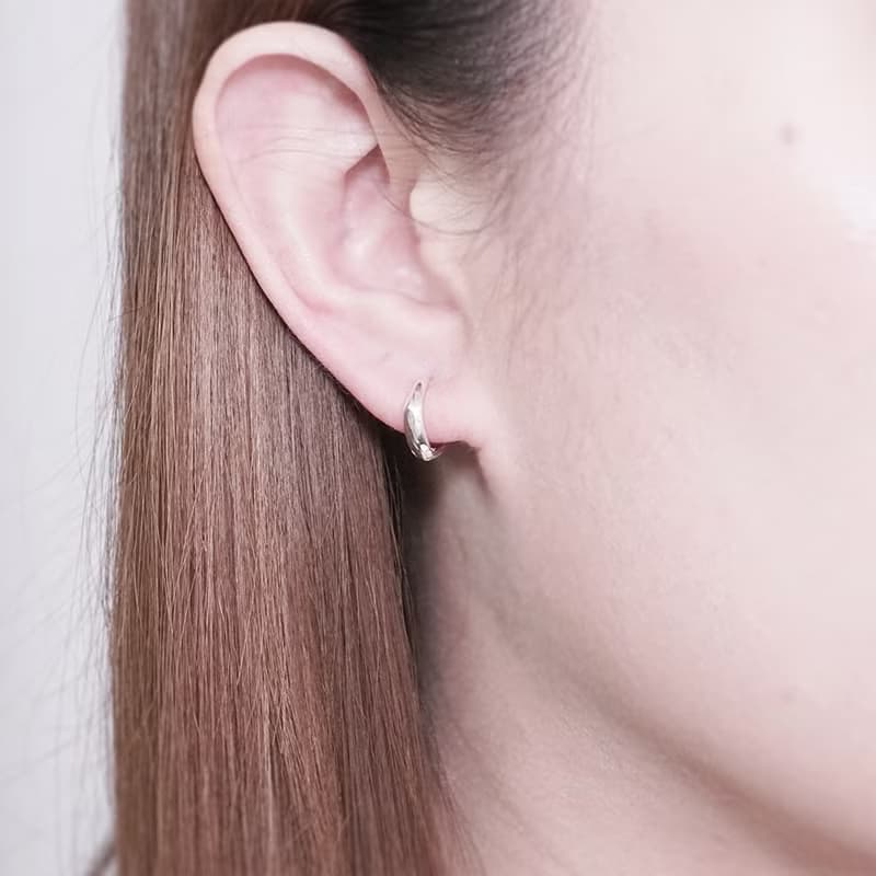 微光 易扣式 12mm 925純銀耳環 女生 男生 中性耳環