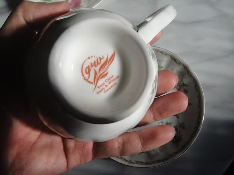 【老時光 OLD-TIME】早期二手國外進口骨瓷茶具組(一杯一盤為一組