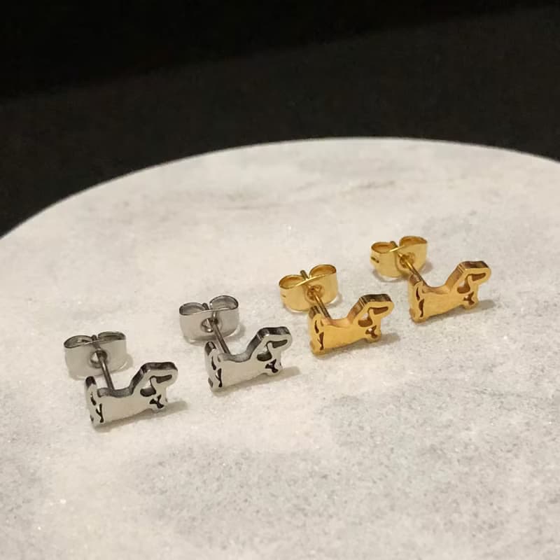 The Dachs Earrings臘腸狗耳環