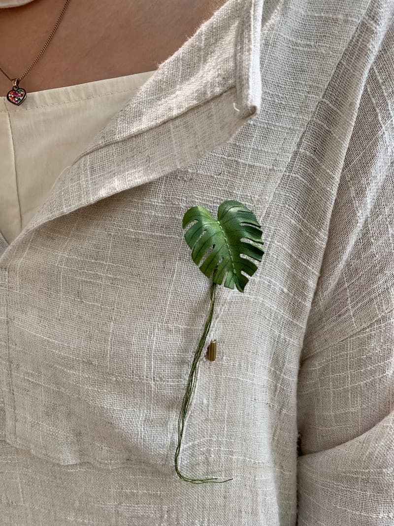 龜背芋胸針 植物仿生革飾