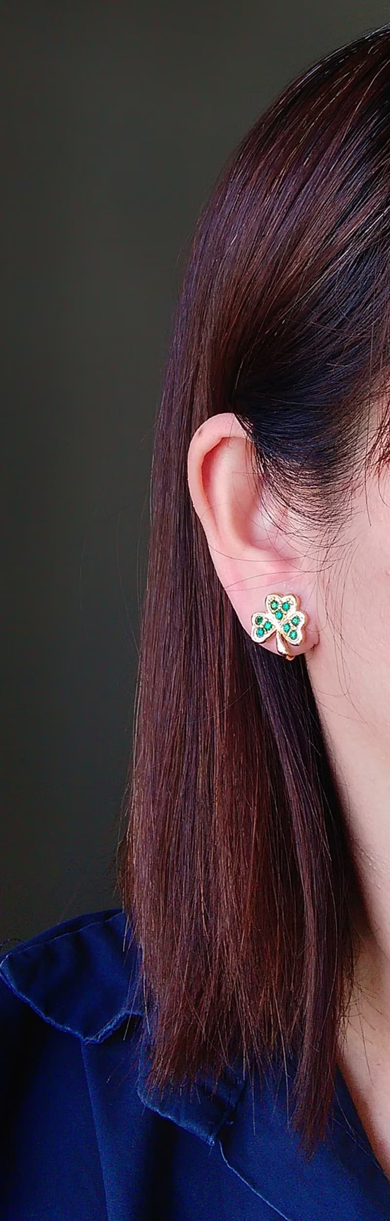 【西洋古董飾品 】AVON 小巧 幸運草 可愛 夾式耳環