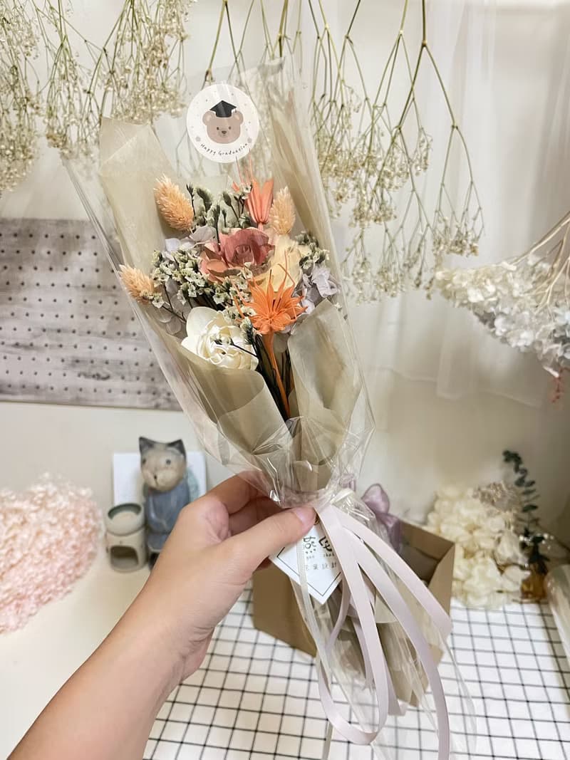 【畢業季】小款畢業花束/謝師花束/贈精緻小卡+花禮提袋