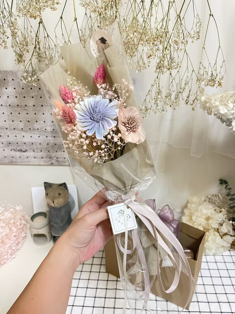 【畢業季】小款畢業花束/謝師花束/贈精緻小卡+花禮提袋