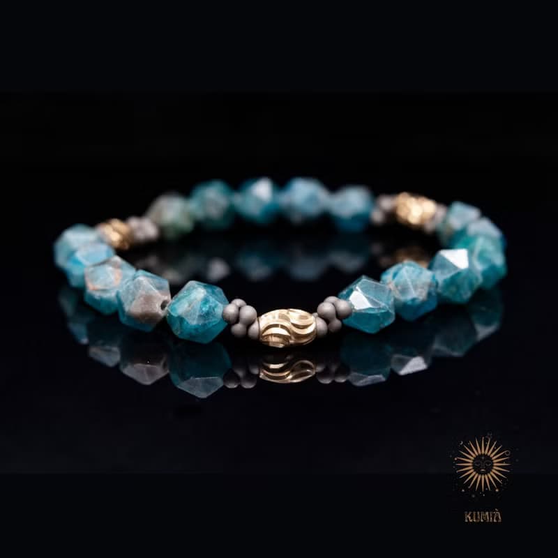 【海洋印記/Ocean Imprint】藍磷灰石角珠手鍊 | 天然石 水晶手鍊