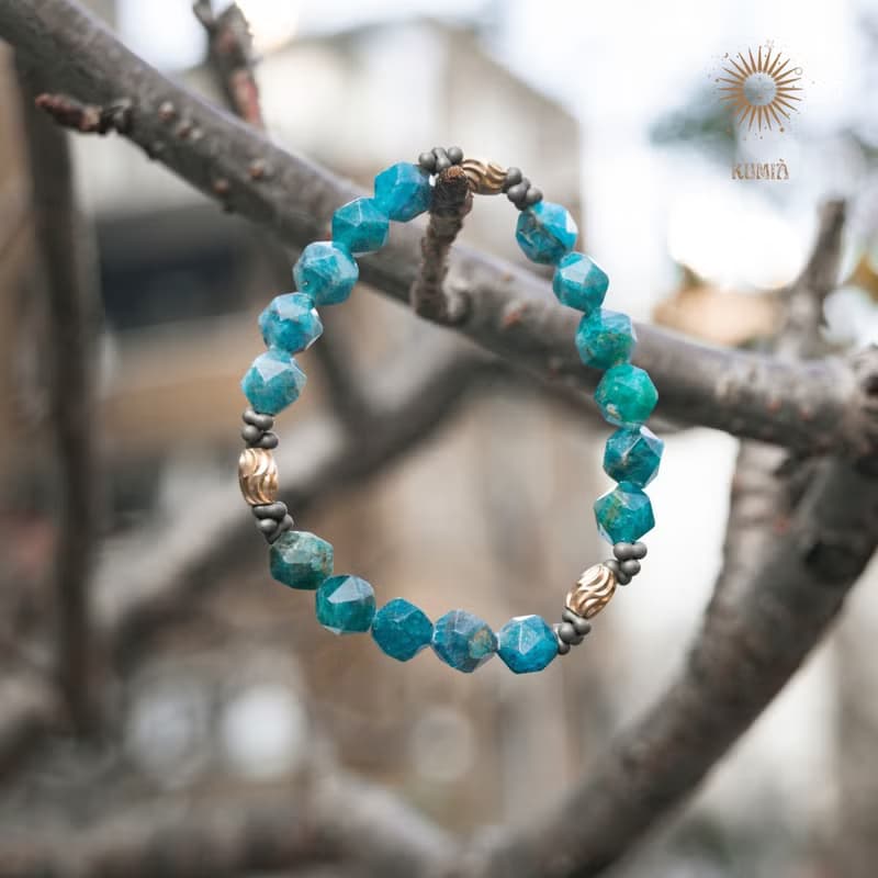 【海洋印記/Ocean Imprint】藍磷灰石角珠手鍊 | 天然石 水晶手鍊