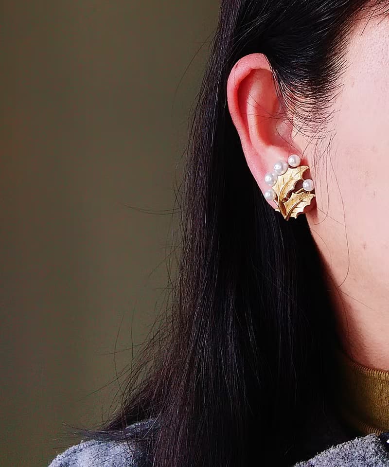 vintage jewelry Trifari 金色珍珠冬青葉 夾式耳環