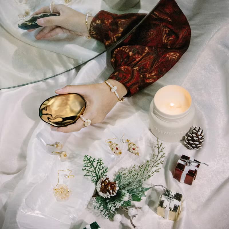 The Ornament 雙彩寶珠耳飾