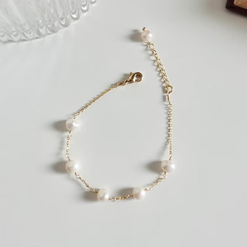 Lily Valley 清晨之露 | 手工串珠手鍊