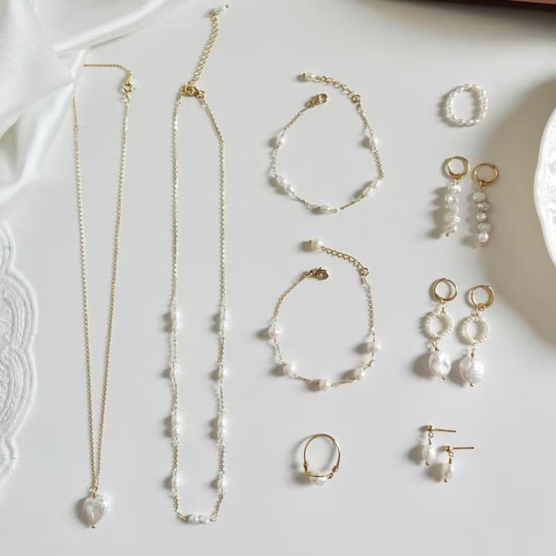 Lily Valley 清晨之露 | 手工串珠手鍊