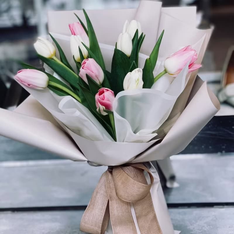 鬱金香鮮花花束 | 畢業 生日首選 | 台北可自取