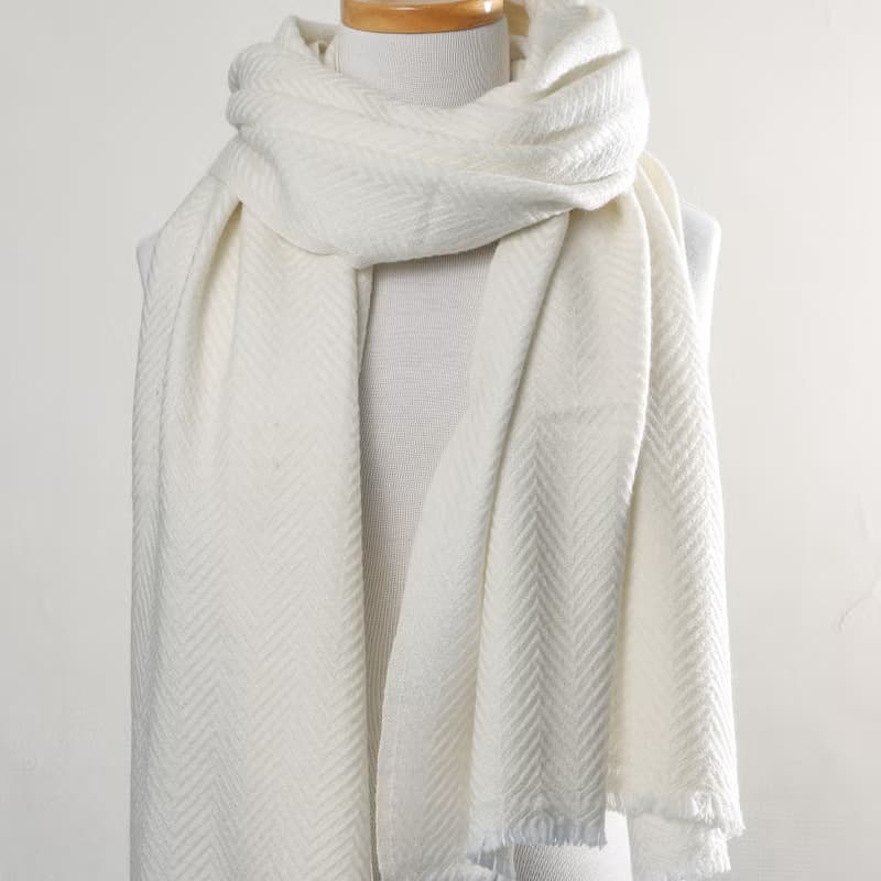 【厚款】喀什米爾羊毛圍巾/披肩  山形紋 米白 手工機織