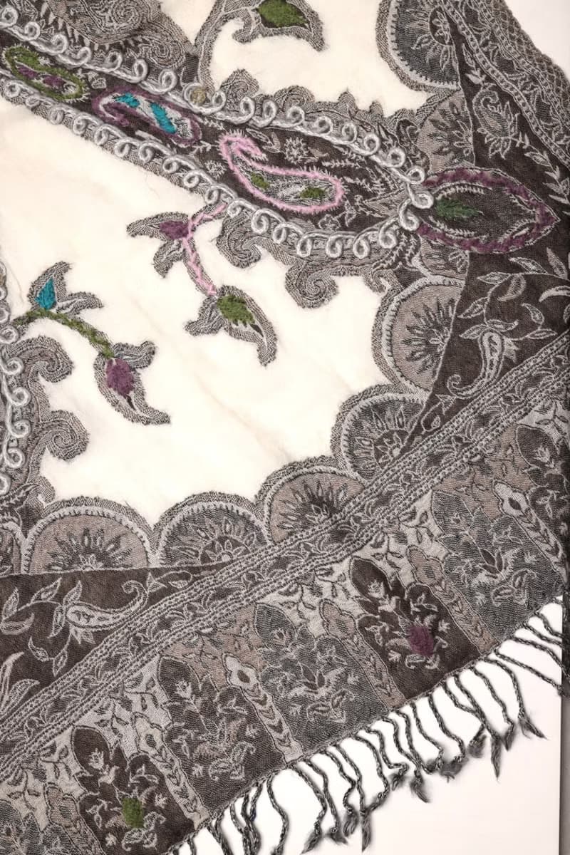 【畢業禮物】喀什米爾水煮羊毛手工刺繡圍巾披肩灰白色彩虹線薄