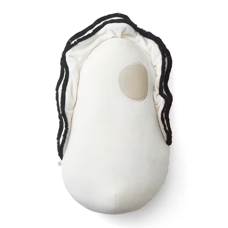 【YOU+MORE!】可愛軟Q牡蠣造型抱枕 送禮