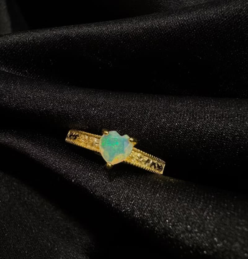 致愛。愛心 歐泊 戒指 925銀 opal s925 silver 925銀 純銀 戒指