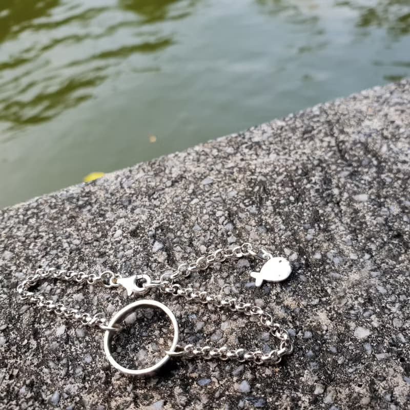 V36款-做不出一樣的銀手鍊-純銀大圈+小魚-925純銀手鍊-御匠敲飾