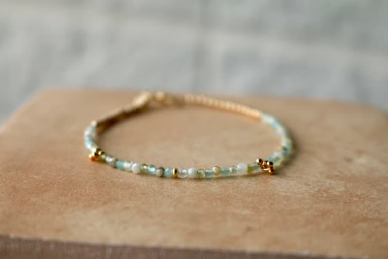 八月誕生石 橄欖石 磷灰石 手鍊 天然石 - 必勝 -