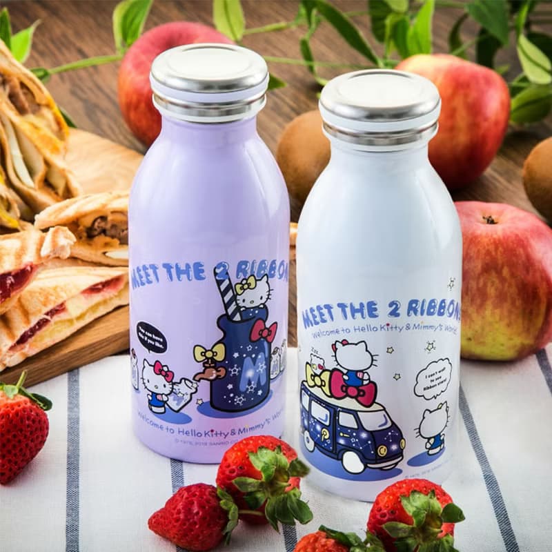 三麗鷗授權 Kitty Action長效保溫牛奶瓶350ml - 白 贈杯套