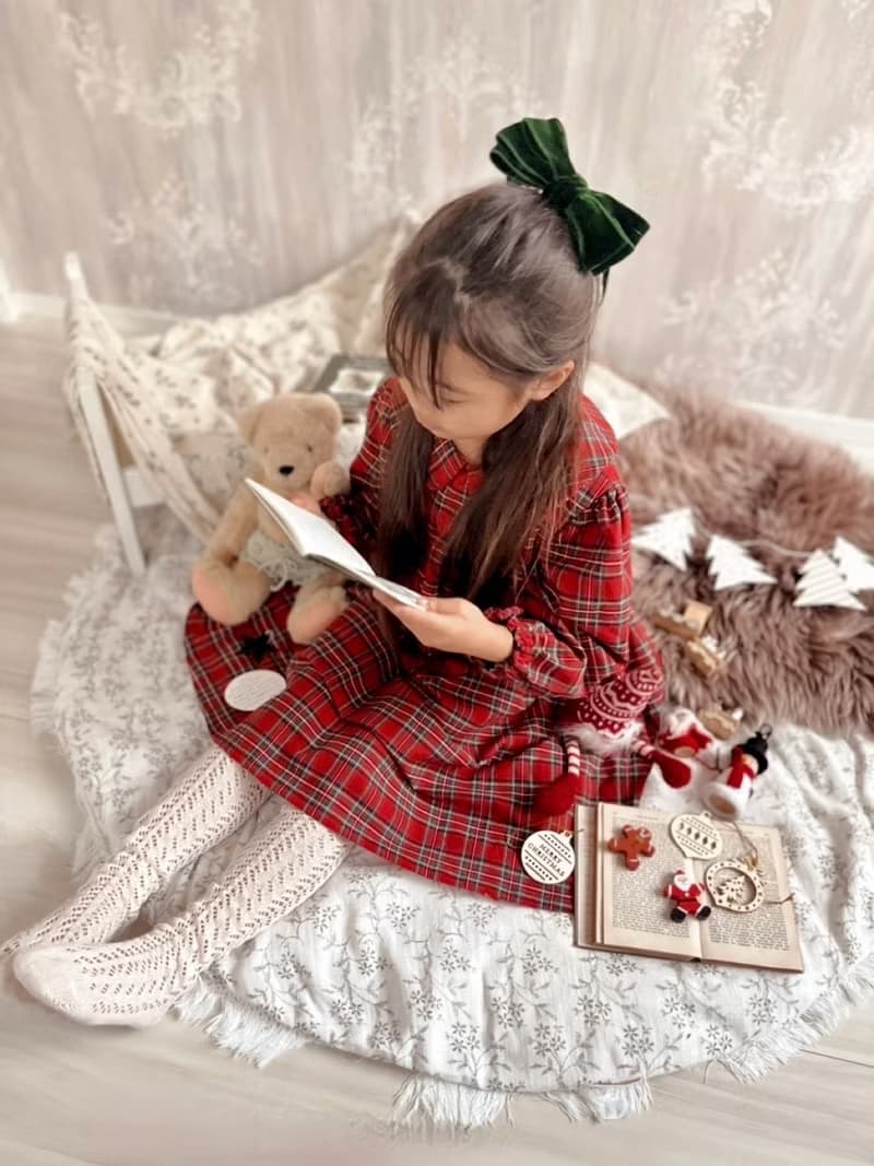 クリスマスワンピース　80.90.100.110.120.130cm