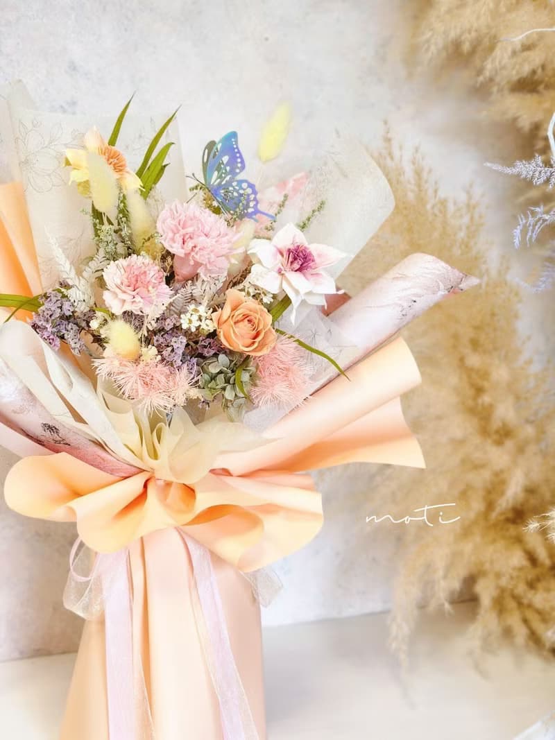 永生康乃馨花束 M (蜜桃啵啵款) 康乃馨花束 永生康乃馨 永生花