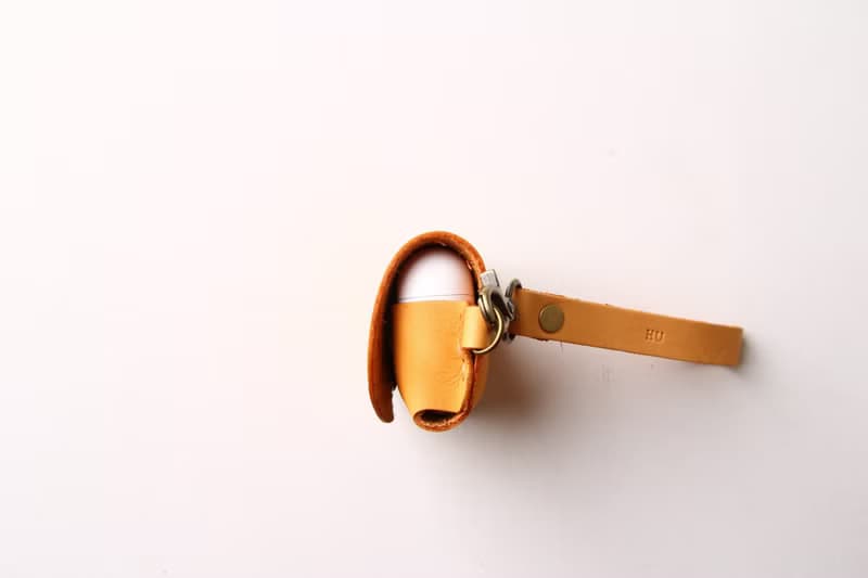 喬布斯 AirPods 蘋果耳機 皮革保護套 皮套【免費刻字1-7個字】