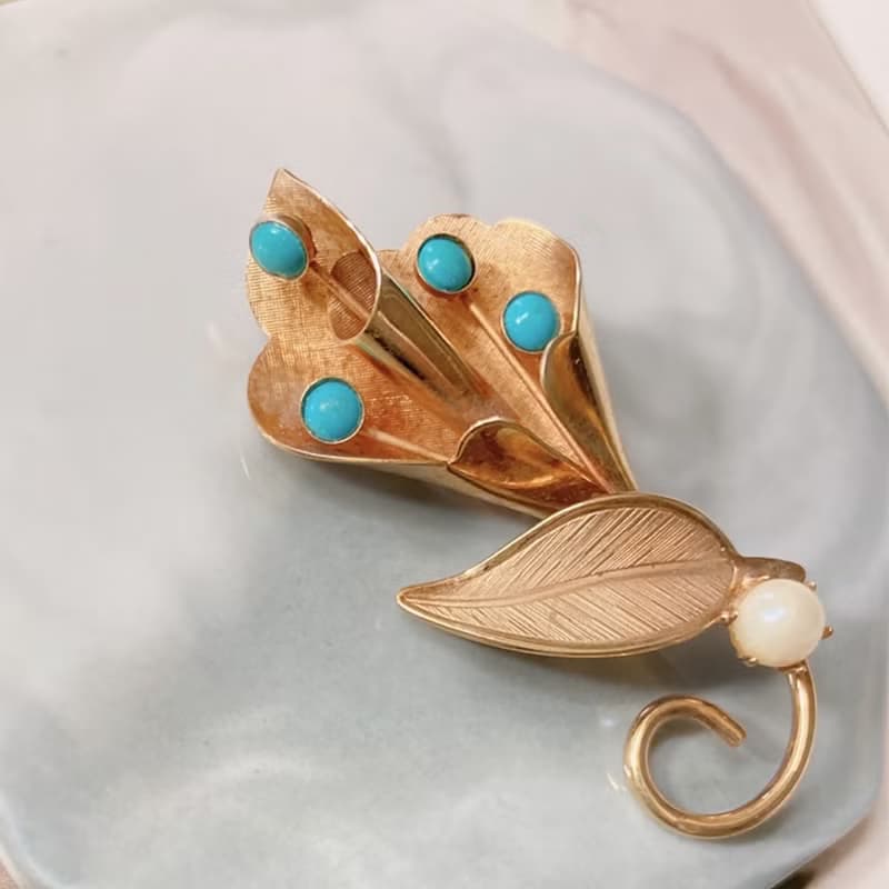 【西洋古董飾品】花蕊綻放 花束 捧花 果實 自然風 k金胸針 別針