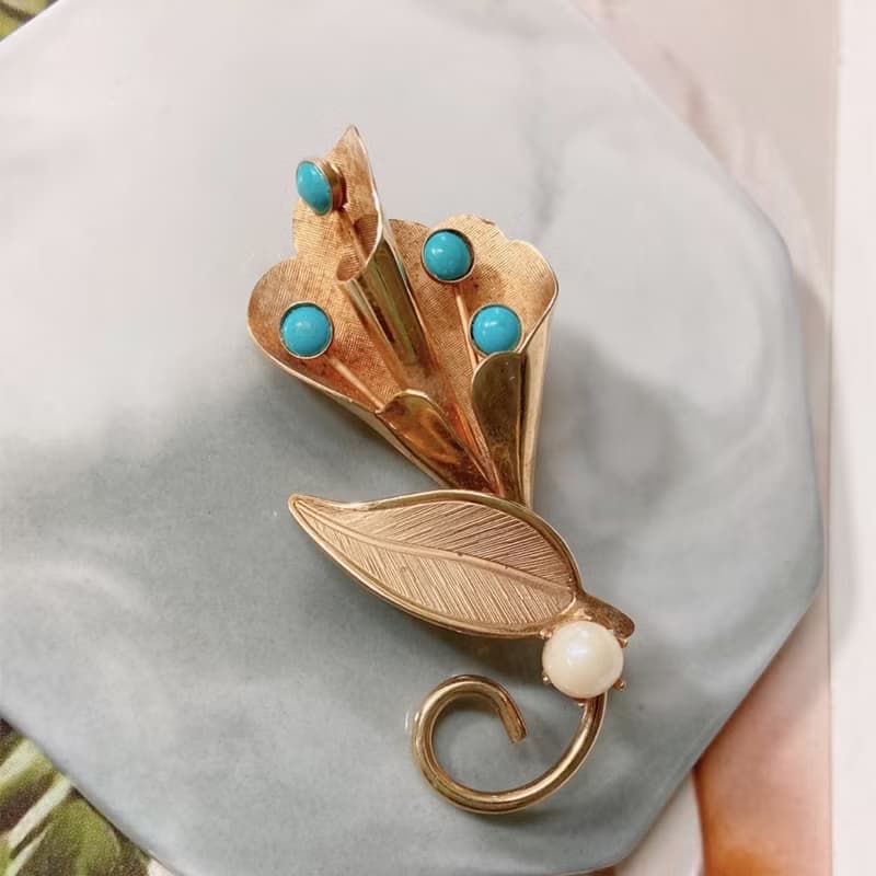 【西洋古董飾品】花蕊綻放 花束 捧花 果實 自然風 k金胸針 別針