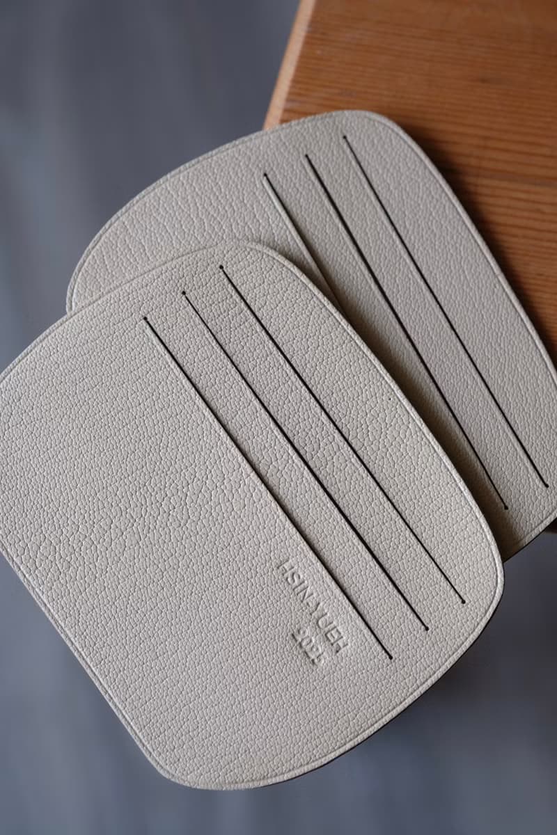 薄型天溝六卡夾【象牙白_德國Weinheimer Leder掌紋革】