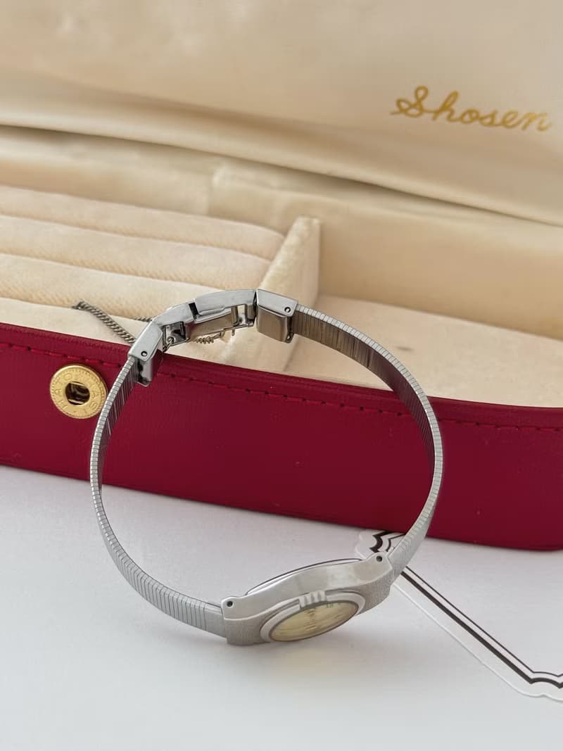 Vintage Seiko Silver Tone Bracelet Watch